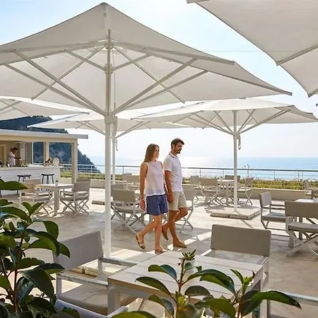 Aquis Agios Gordios Beach Отель